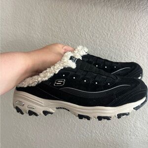 Skechers Air Cooled Memory Foam